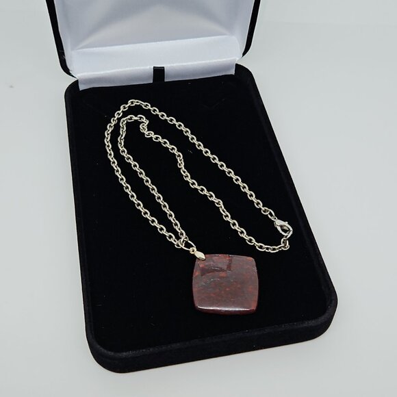 Reddish Mahagony Colored Pendant Necklace Silver Tone Chain - Picture 6 of 8